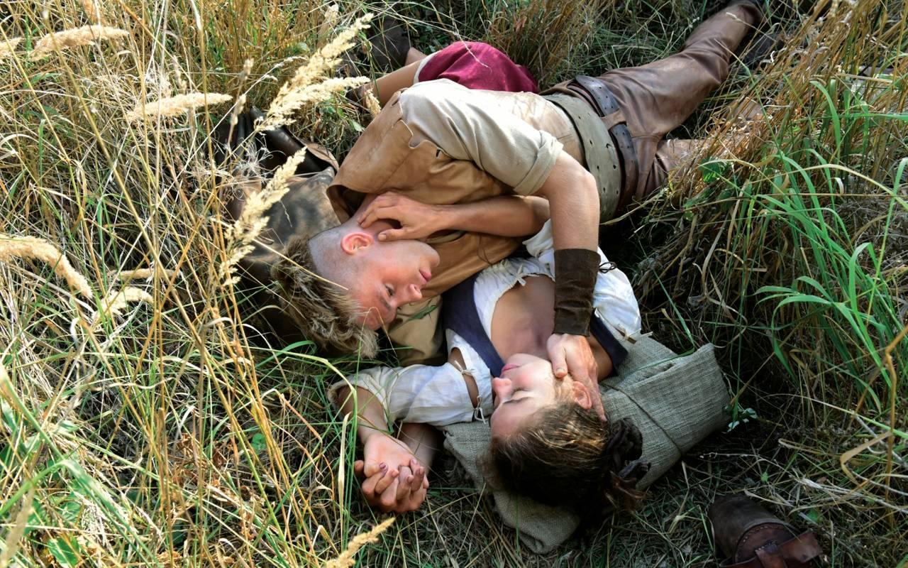 Goldmund und Lene sind verliebt.