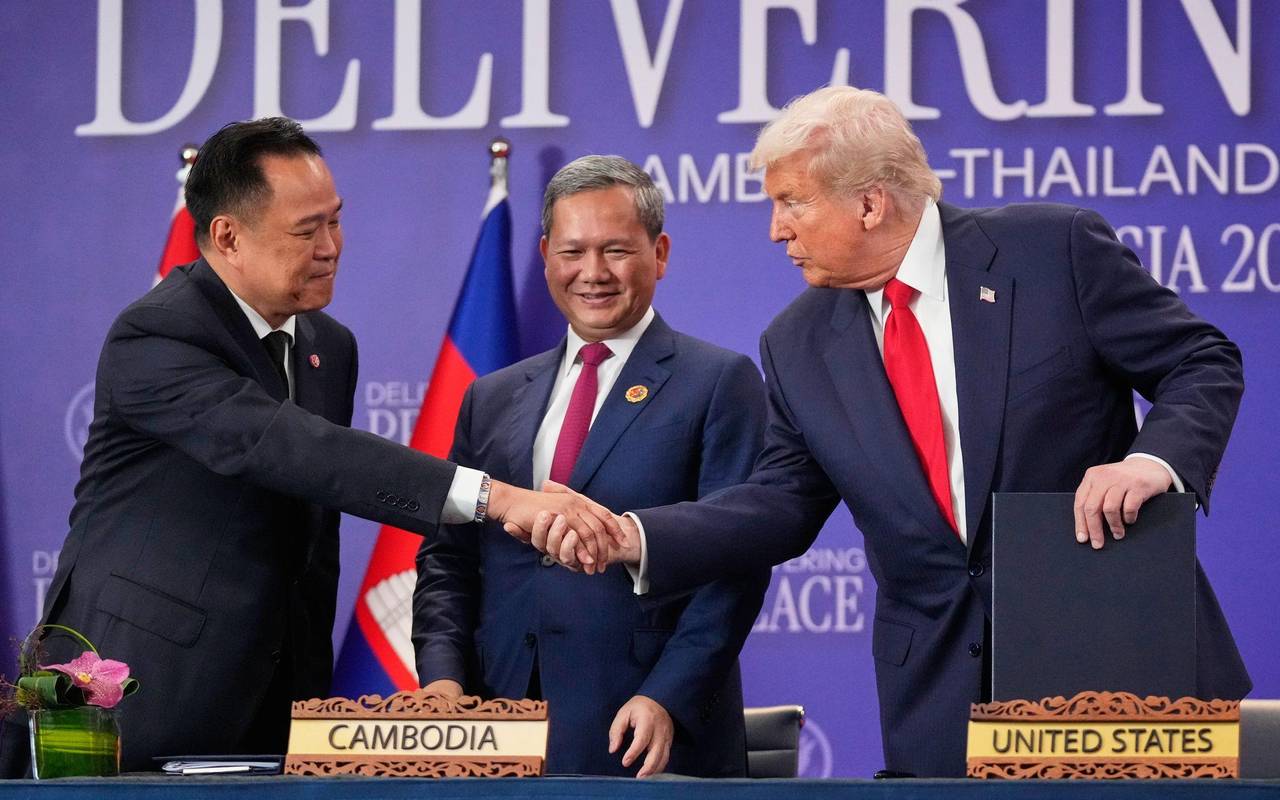 Unterzeichnungszeremonie mit Donald Trump