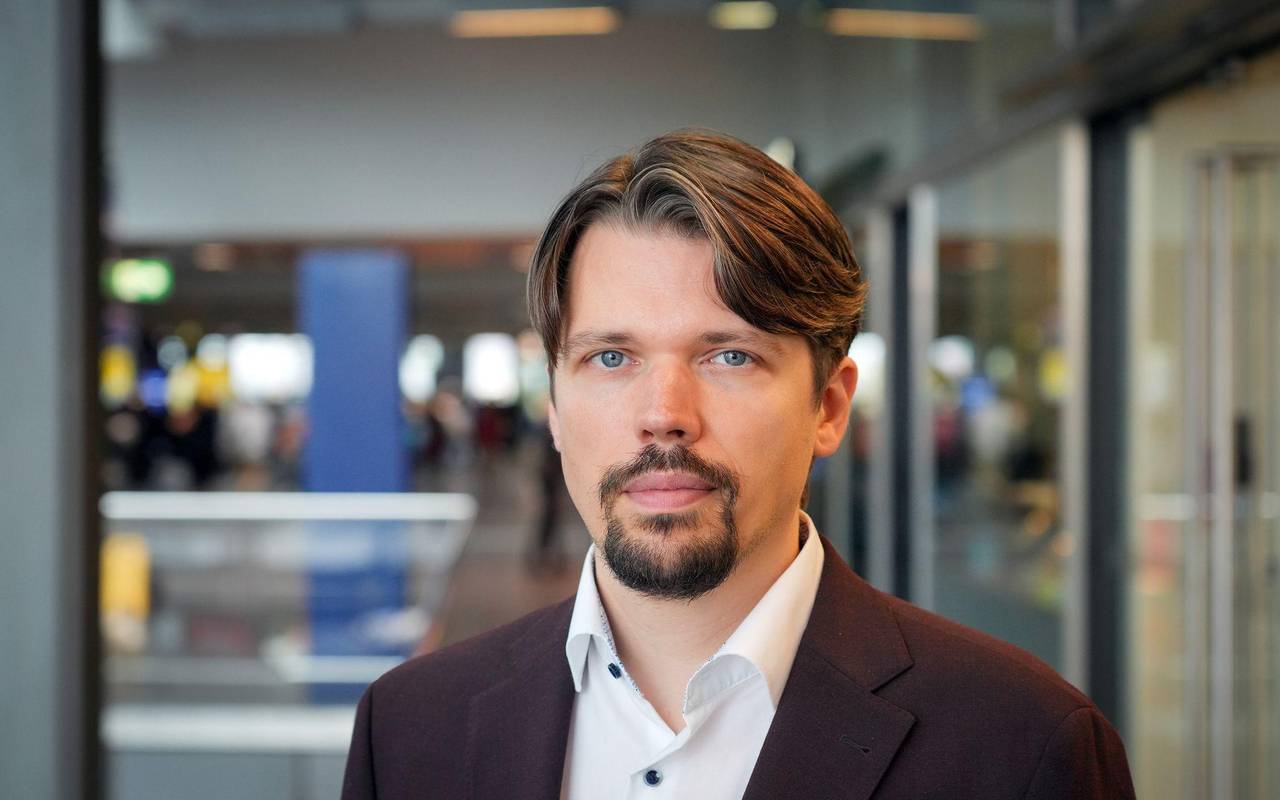 Politikwissenschaftler Jan Philipp Thomeczek