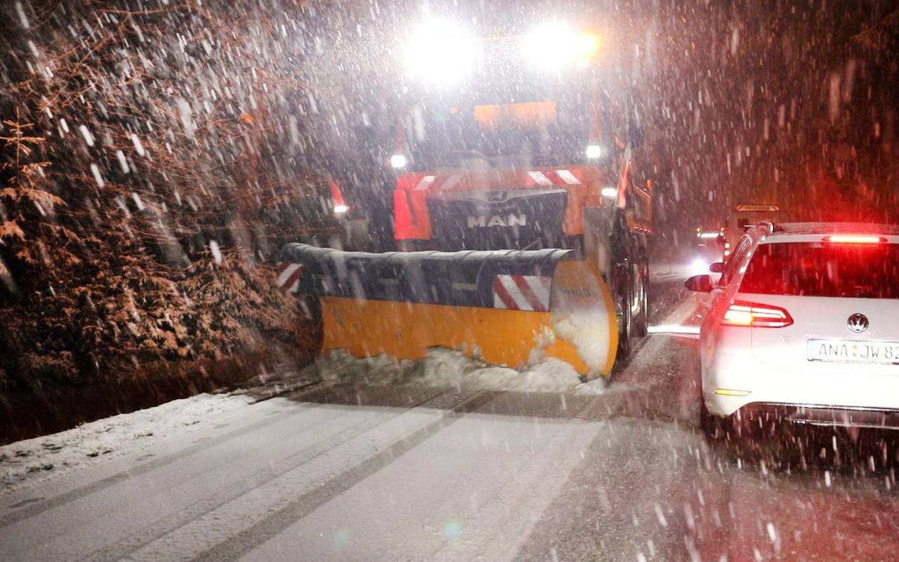 Wintereinbruch im Erzgebirge