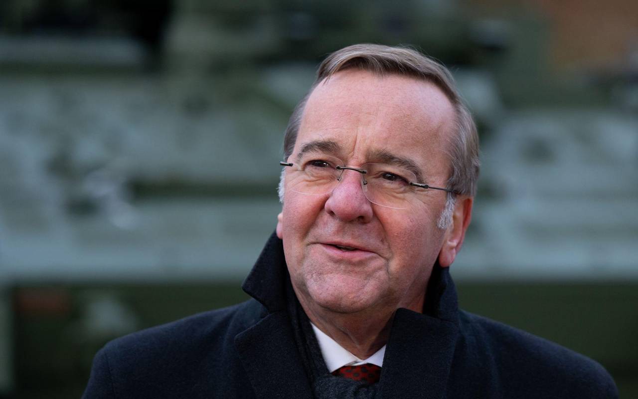 Roll-Out Leopard 2A8 und Panzerhaubitze 2000