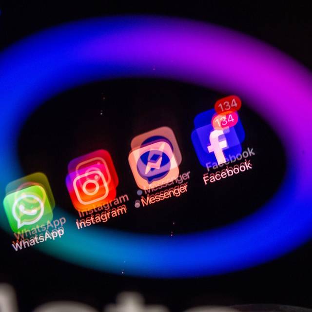 Meta-Apps auf einem Smartphone