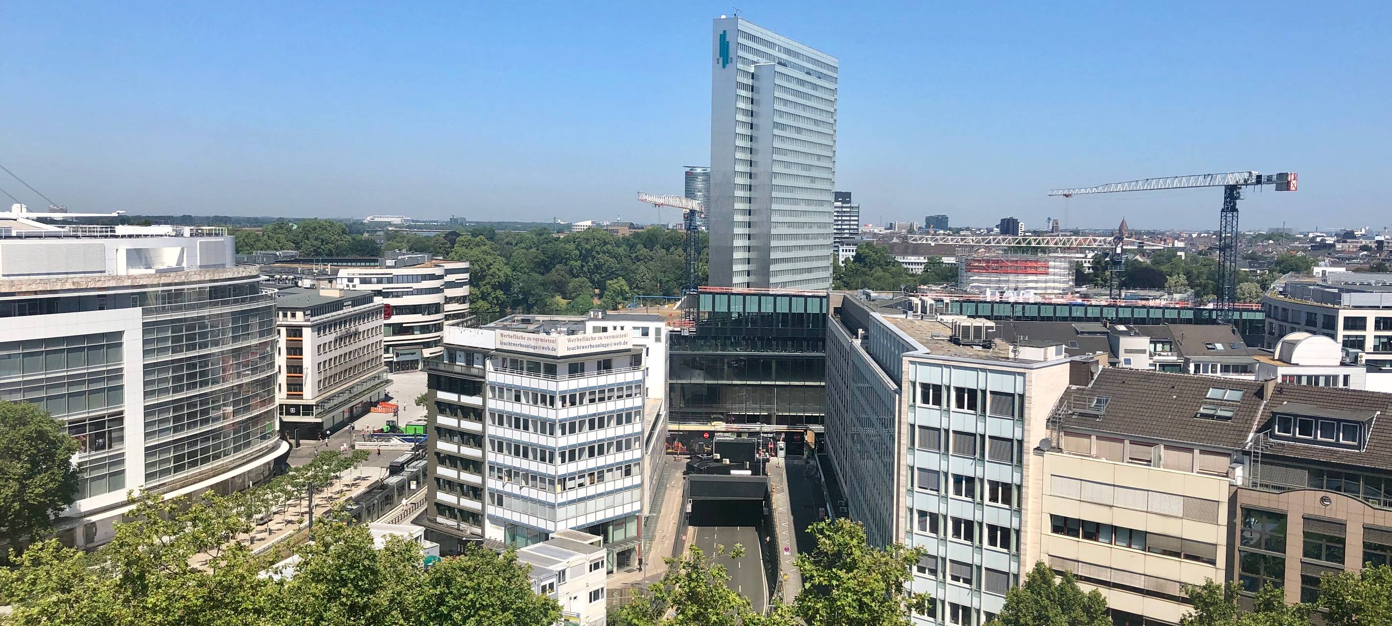Gustaf-Gründgens-Platz in Düsseldorf fast fertig umgestaltet