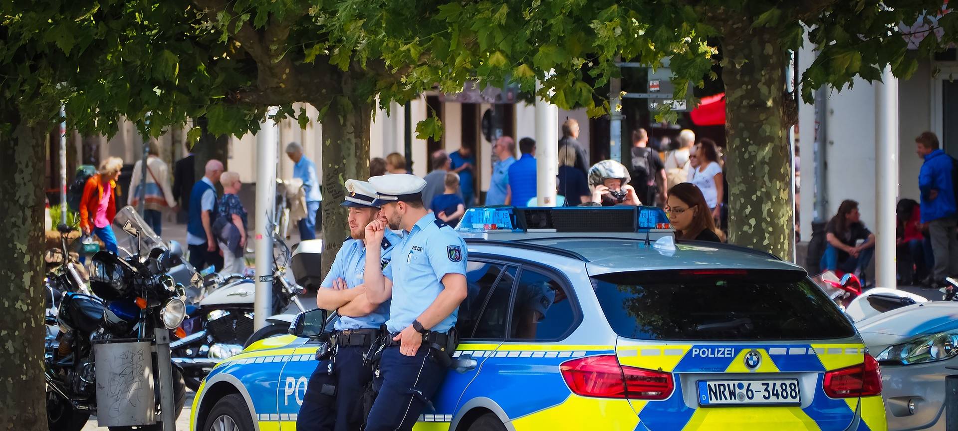 Elf Verletzte nach Handgemenge