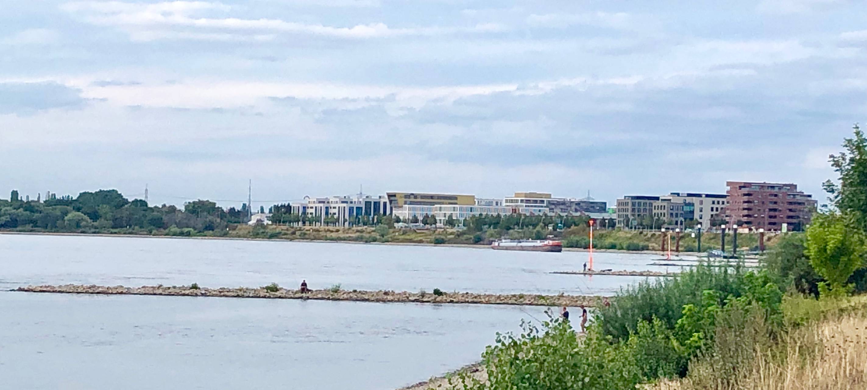 Toter im Rhein bei Monheim identifiziert