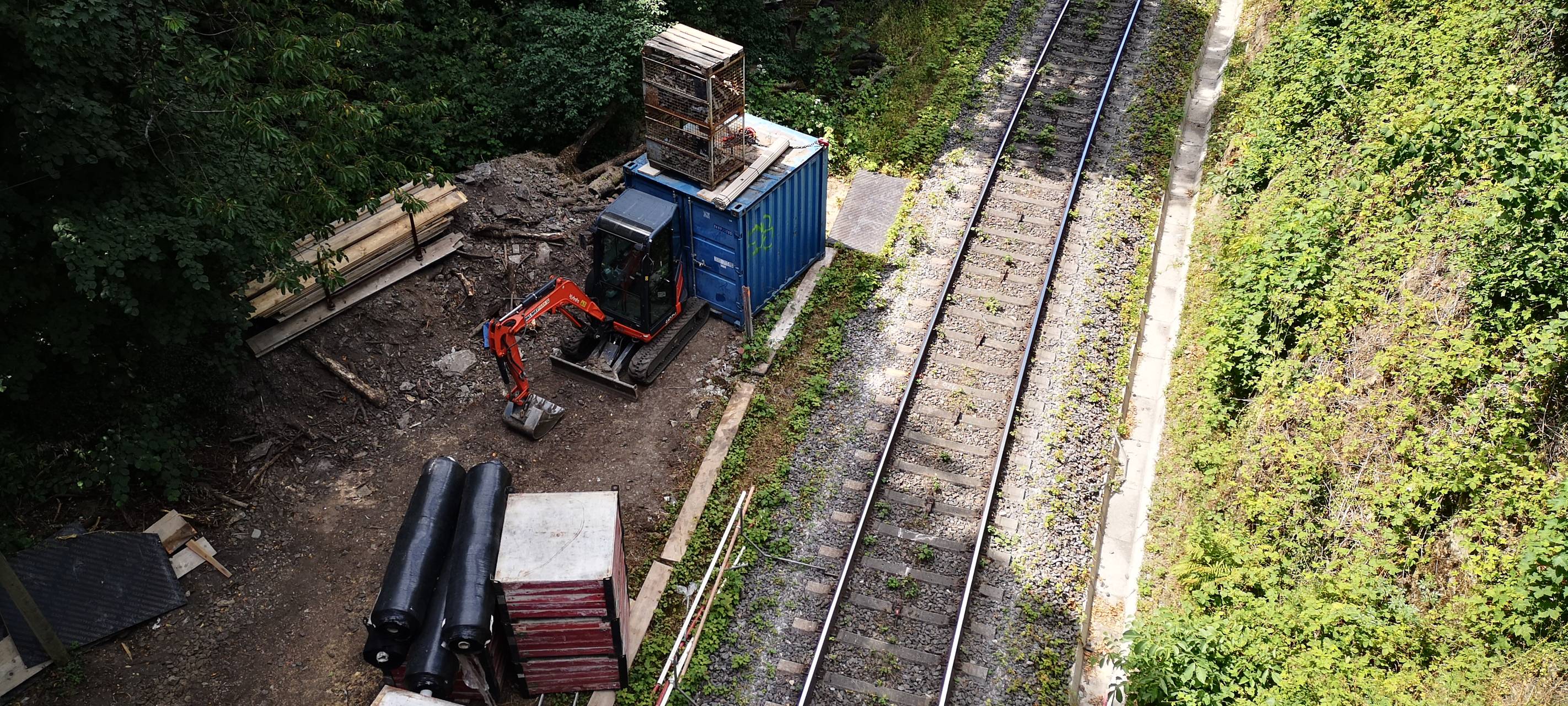 Auf der Bahnlinie S1 wird gebaut