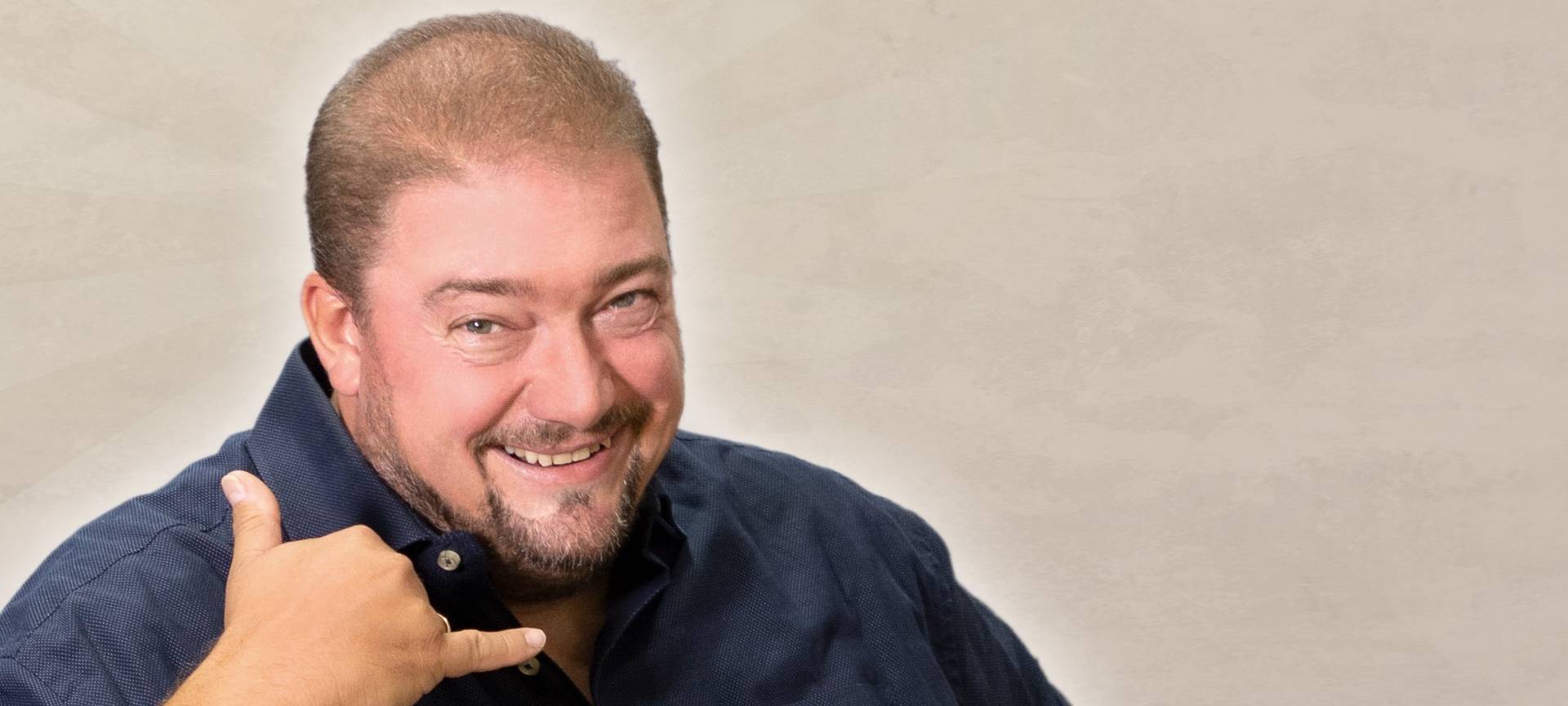 Elvis Eifel - "Katzenpflege"