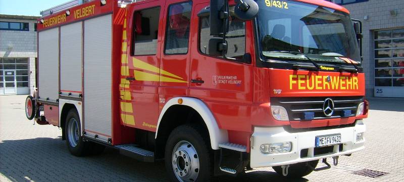 Velbert: Halle nach Brand einsturzgefährdet