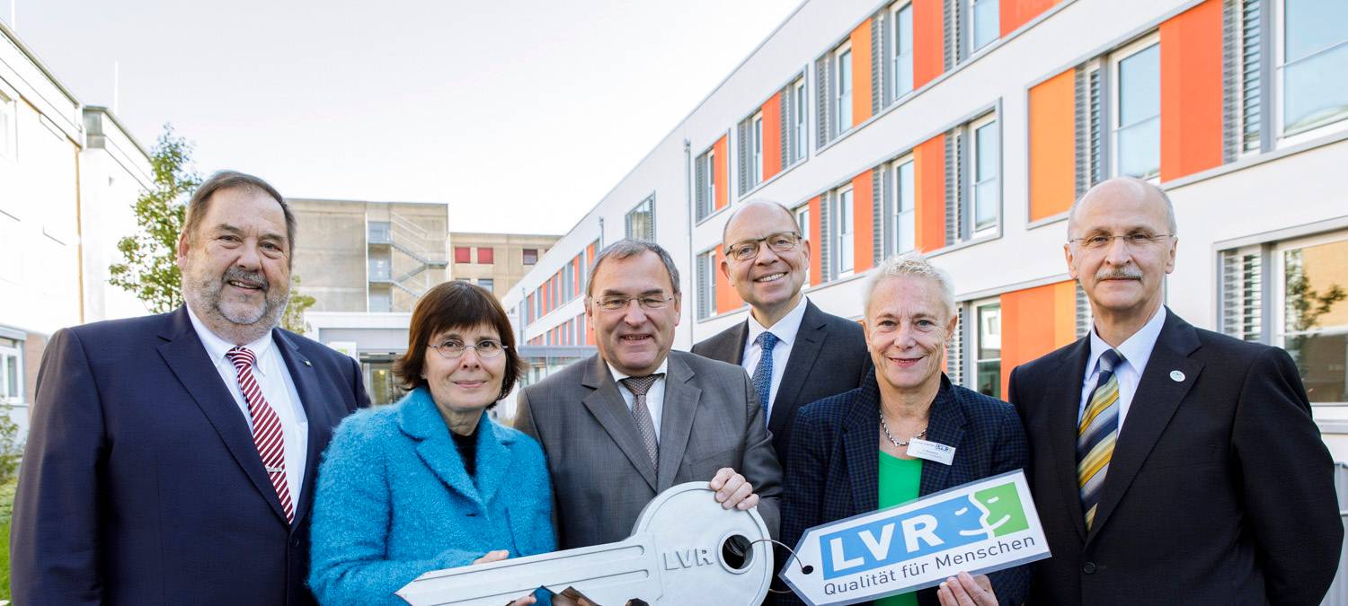 LVR-Klinik mit neuem Gebäude