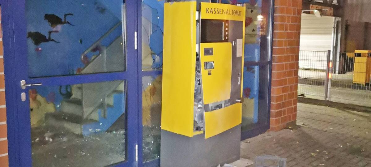 Langenfeld: Parkscheinautomat gesprengt