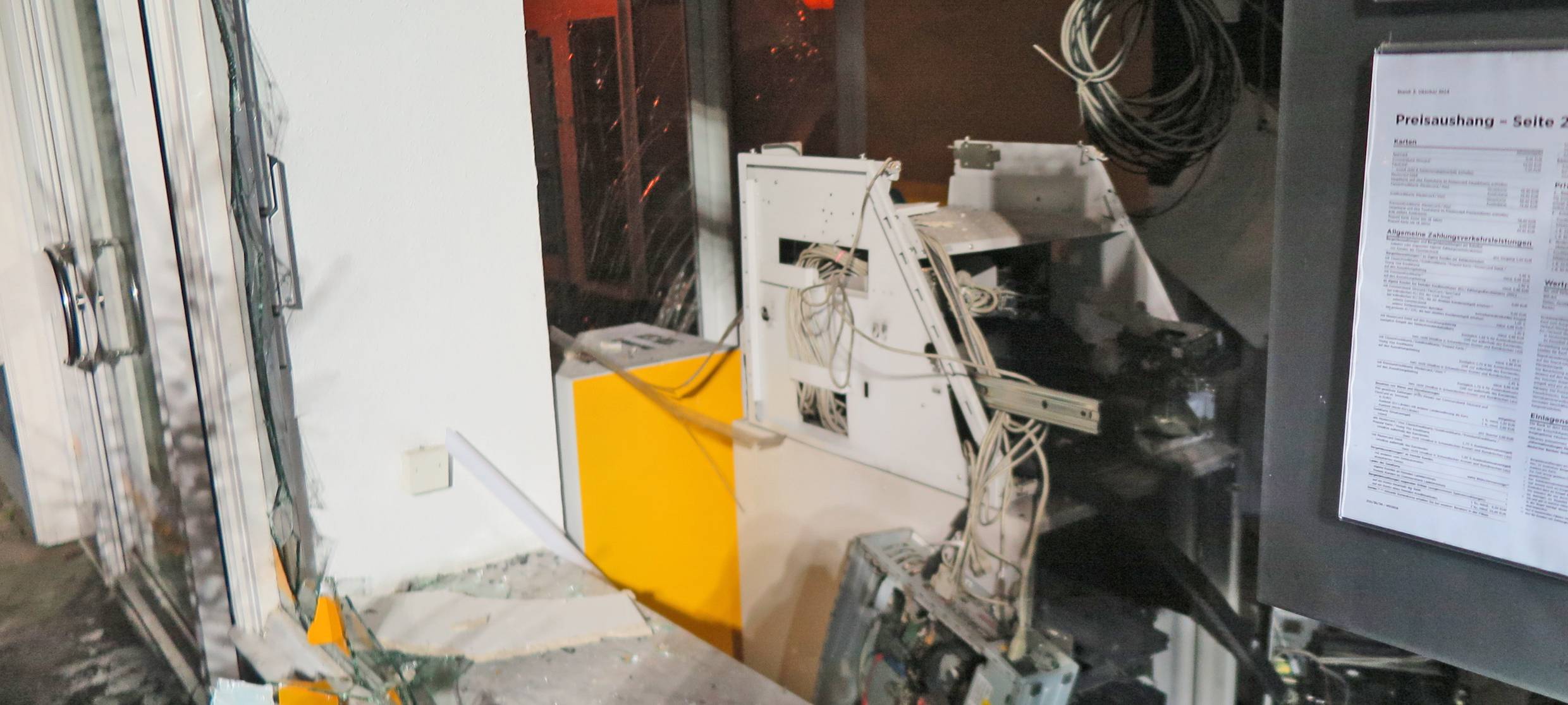 Velbert: Geldautomat gesprengt