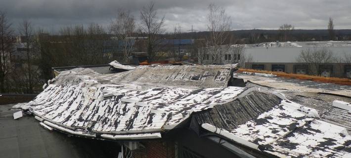 Ratingen: Sturmfront hat Schäden hinterlassen