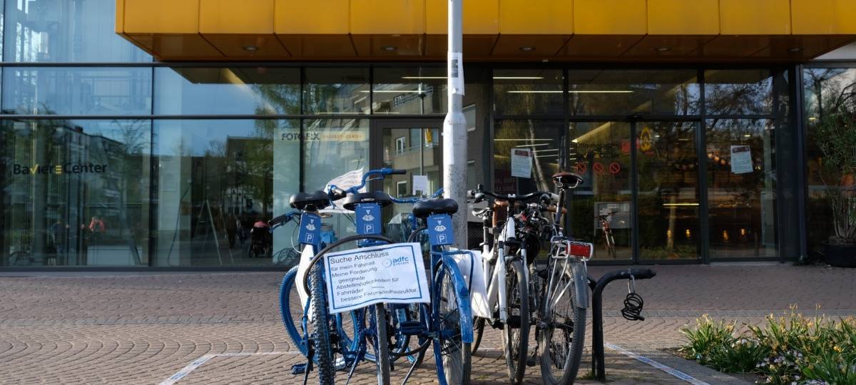 ADFC fordert mehr Fahrradstellplätze