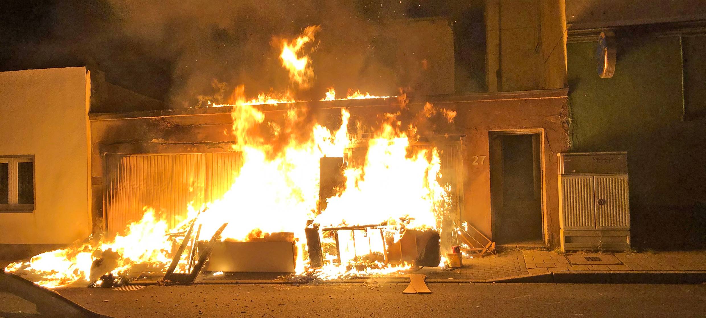 Velbert: Polizei ermittelt wegen möglicher Brandstiftung