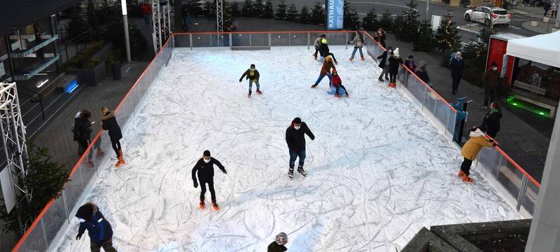 Anweisung: Monheim muss Eisbahn schließen