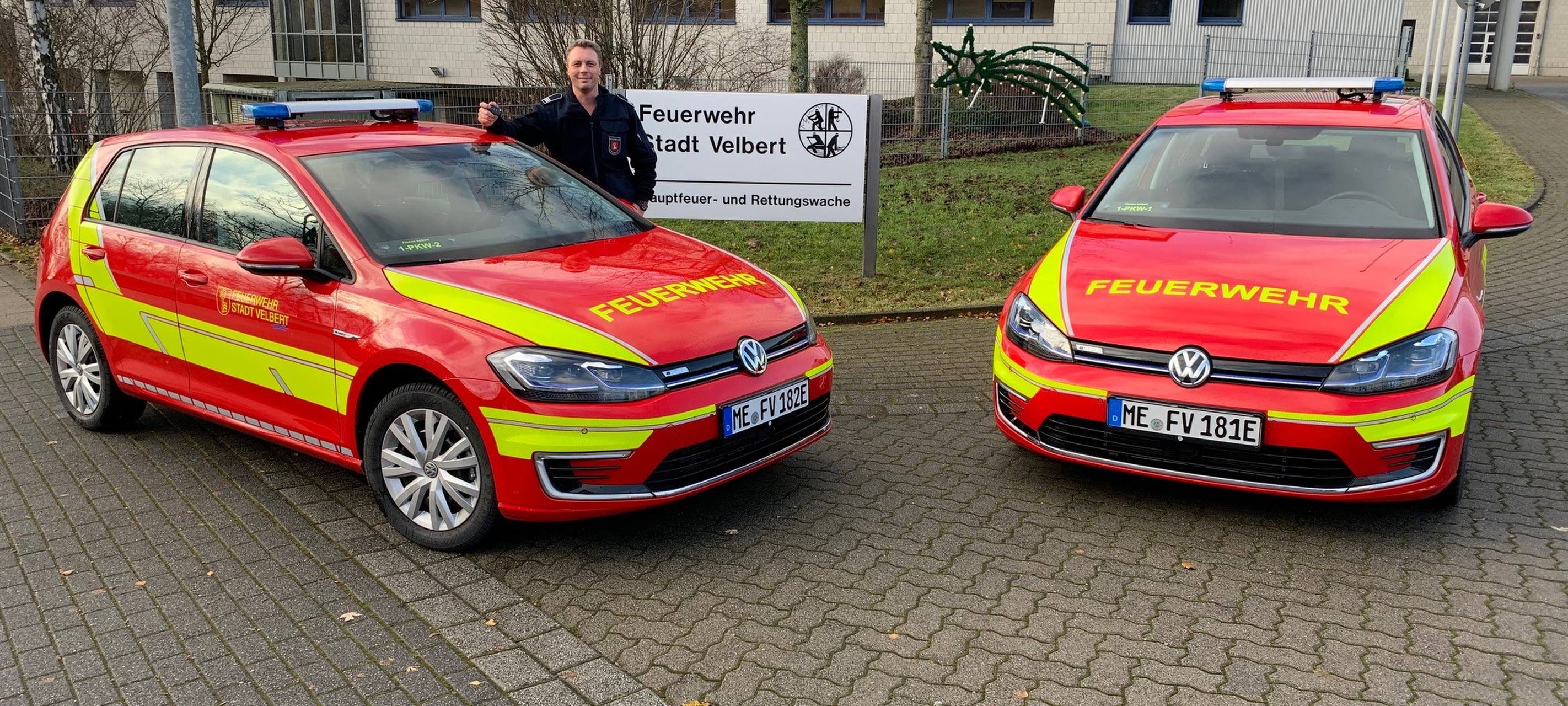 Velberter Feuerwehr nimmt Elektroautos in Betrieb
