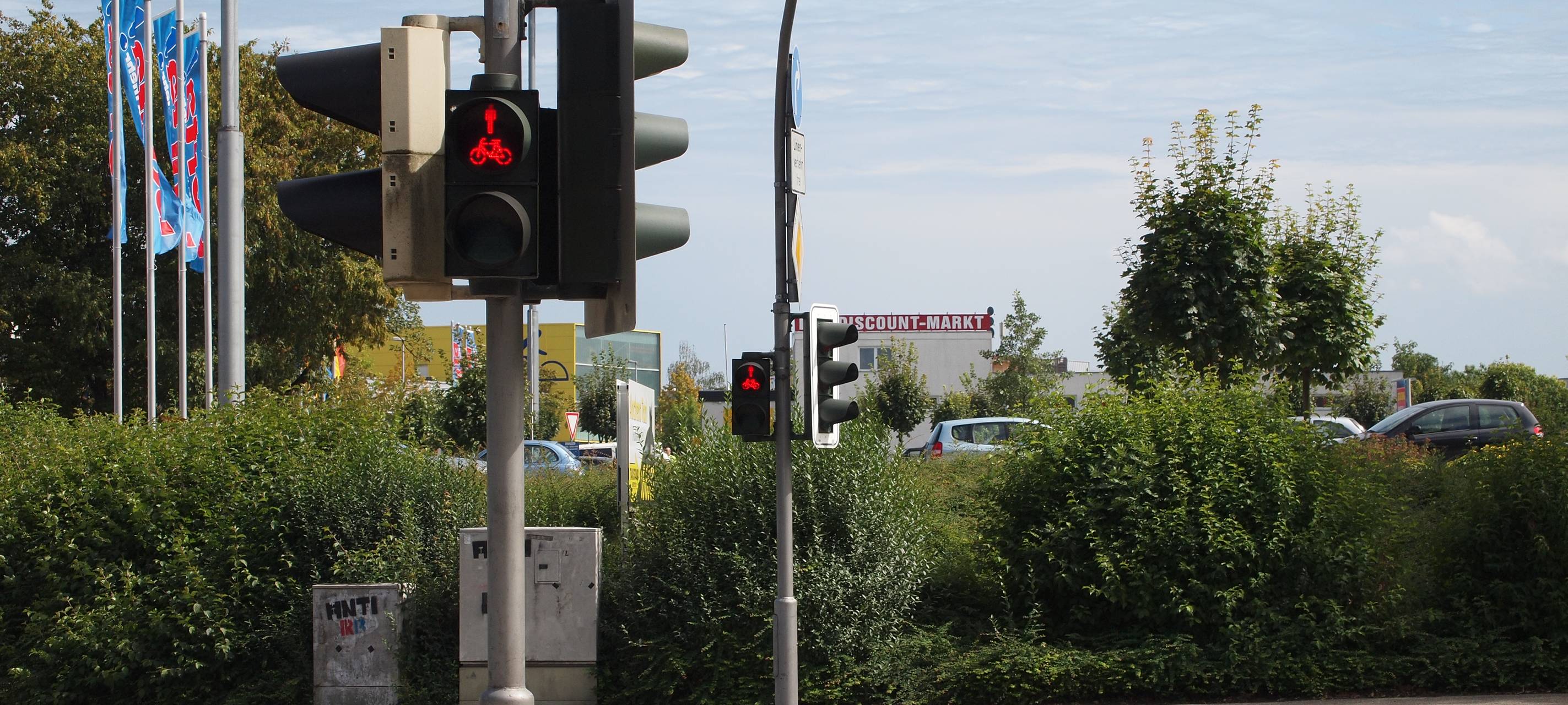 Düsseldorf: Kontaktlose Ampeltaster