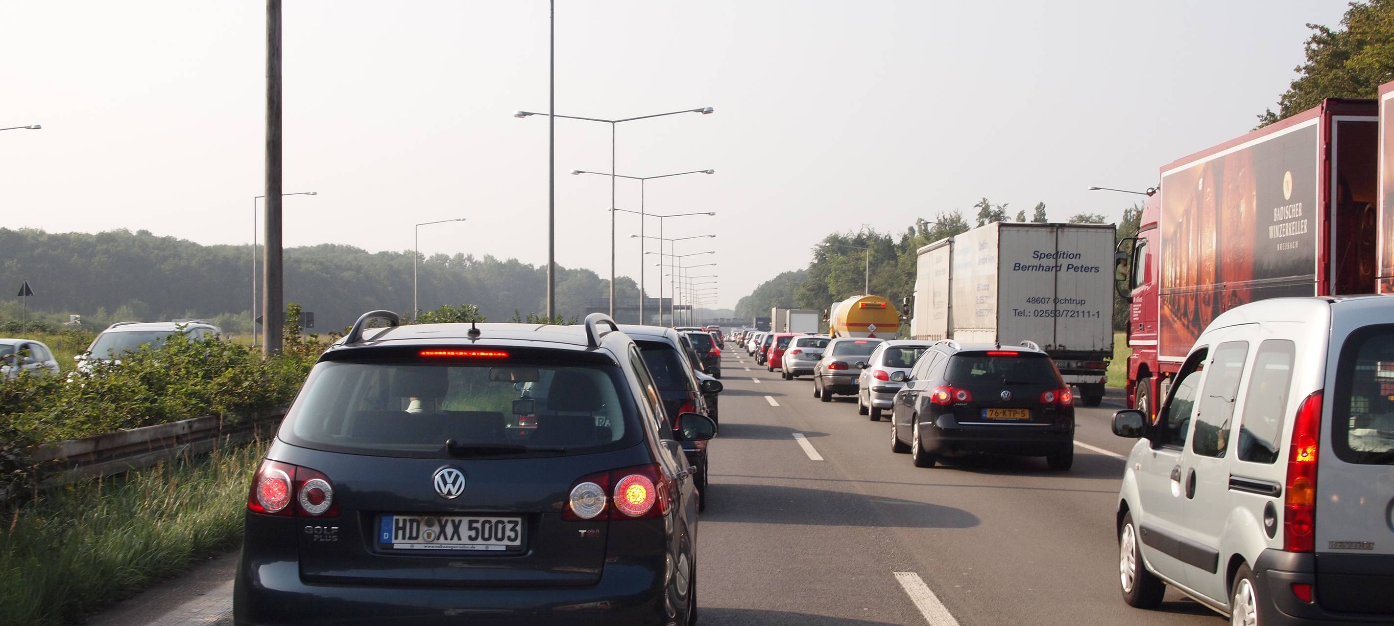 LKW-Unfall auf der A44 sorgte für Sperrungen