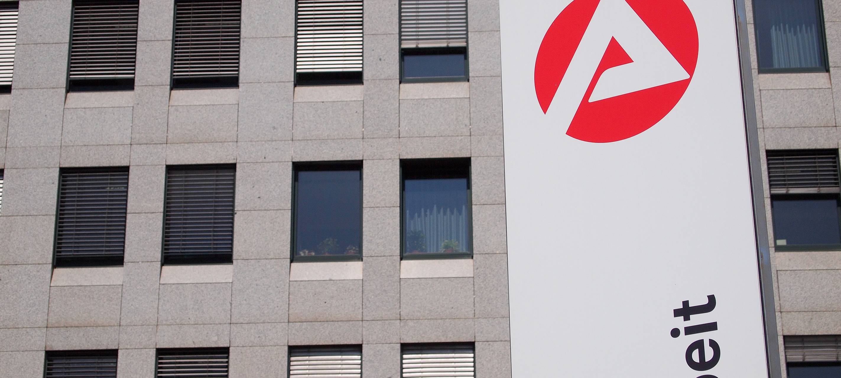 Arbeitslosenquote sinkt leicht