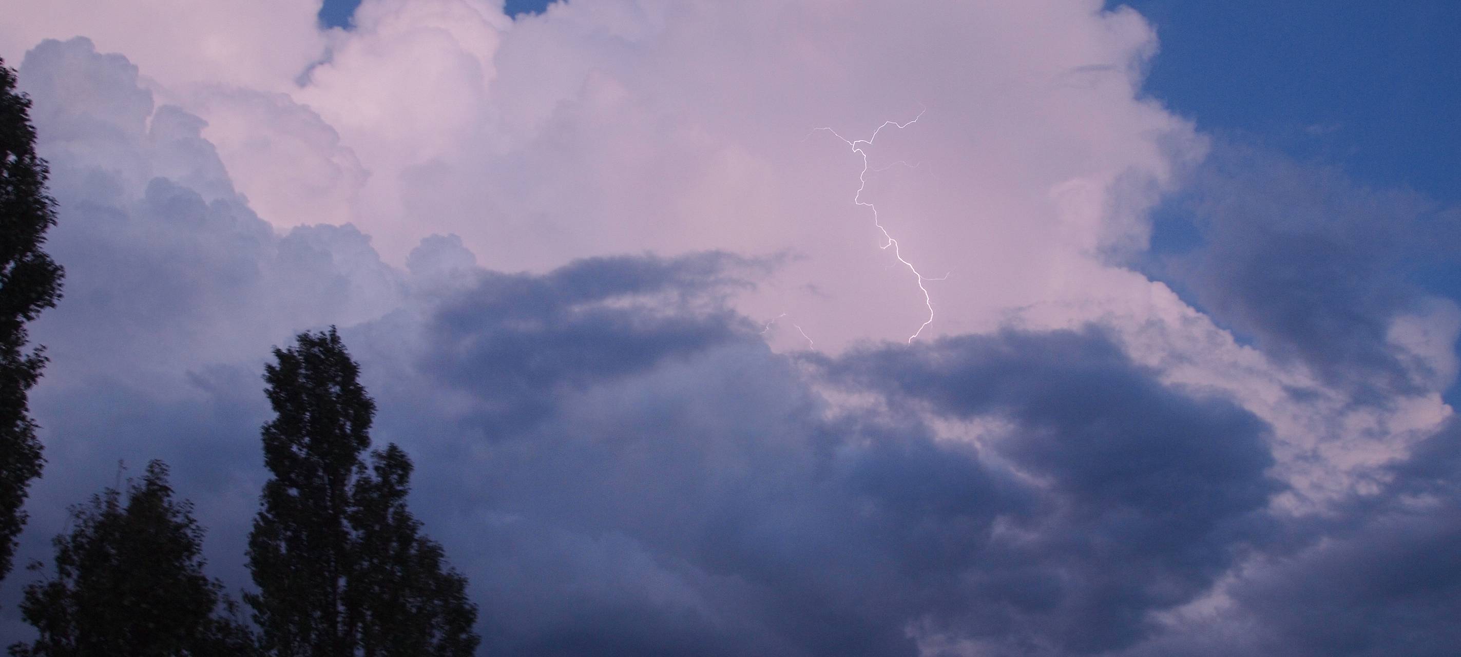 Unwetter im Kreis Mettmann: Keine größeren Schäden