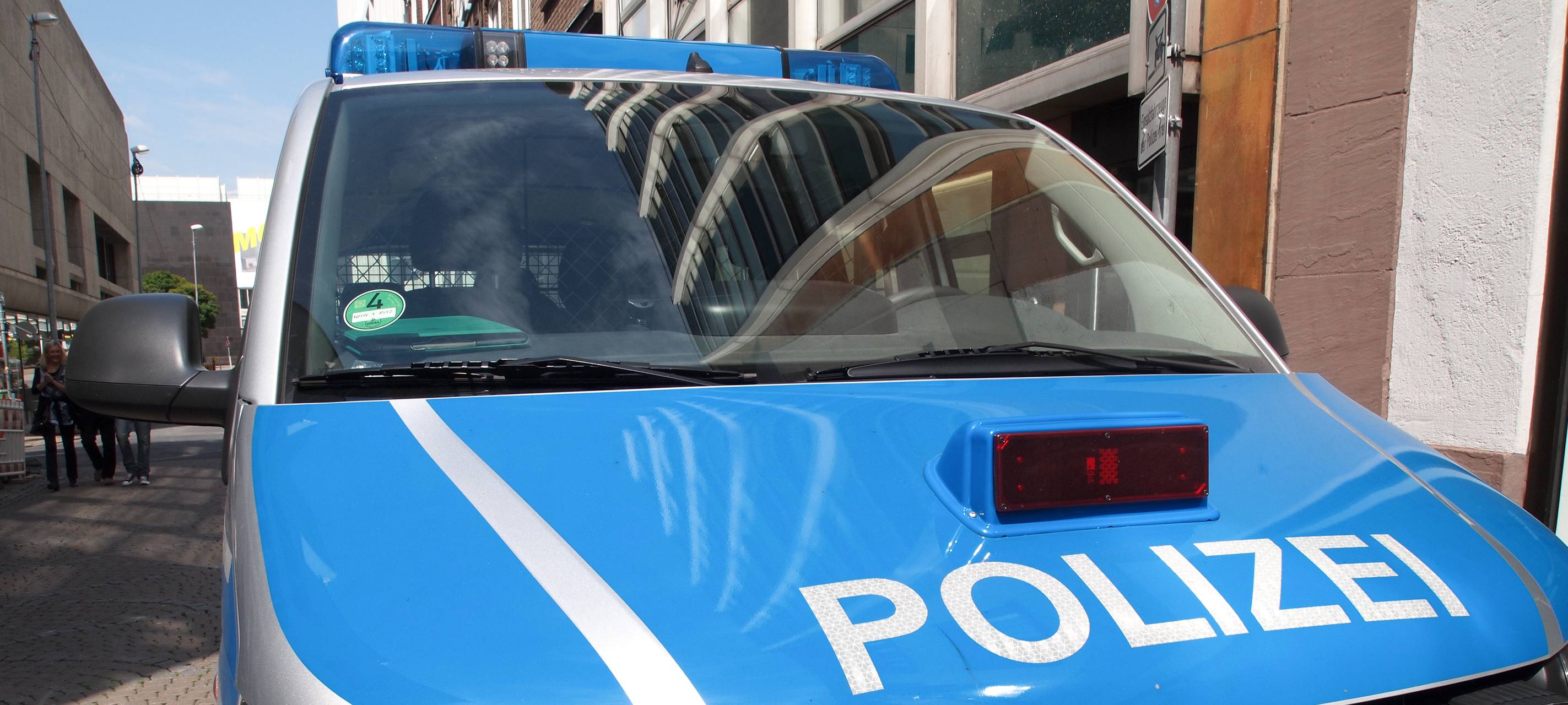 Serie von Handtaschenrauben in Langenfeld