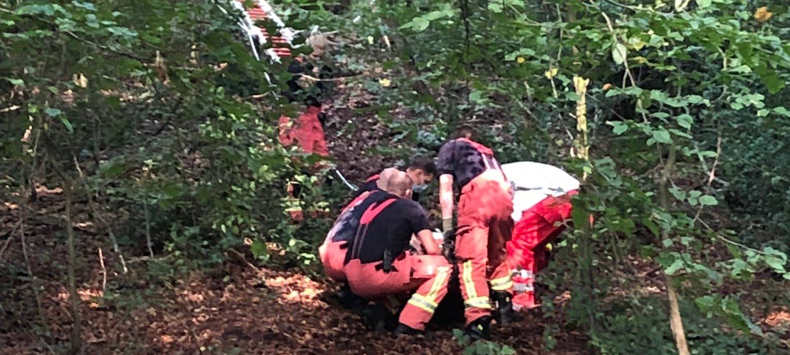 Hubschrauber bringt Mountenbiker in Klinik