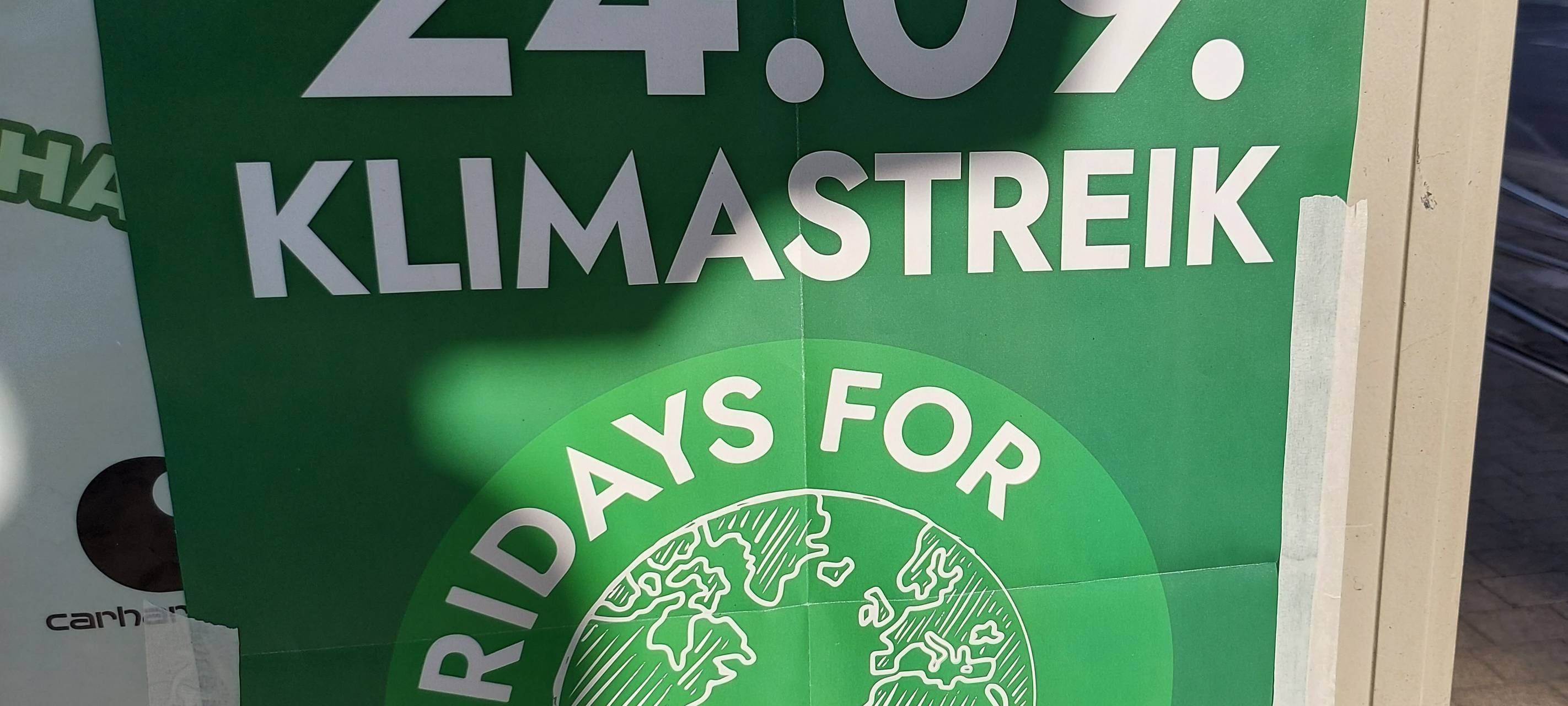 Hunderte Teilnehmer an Klimademos