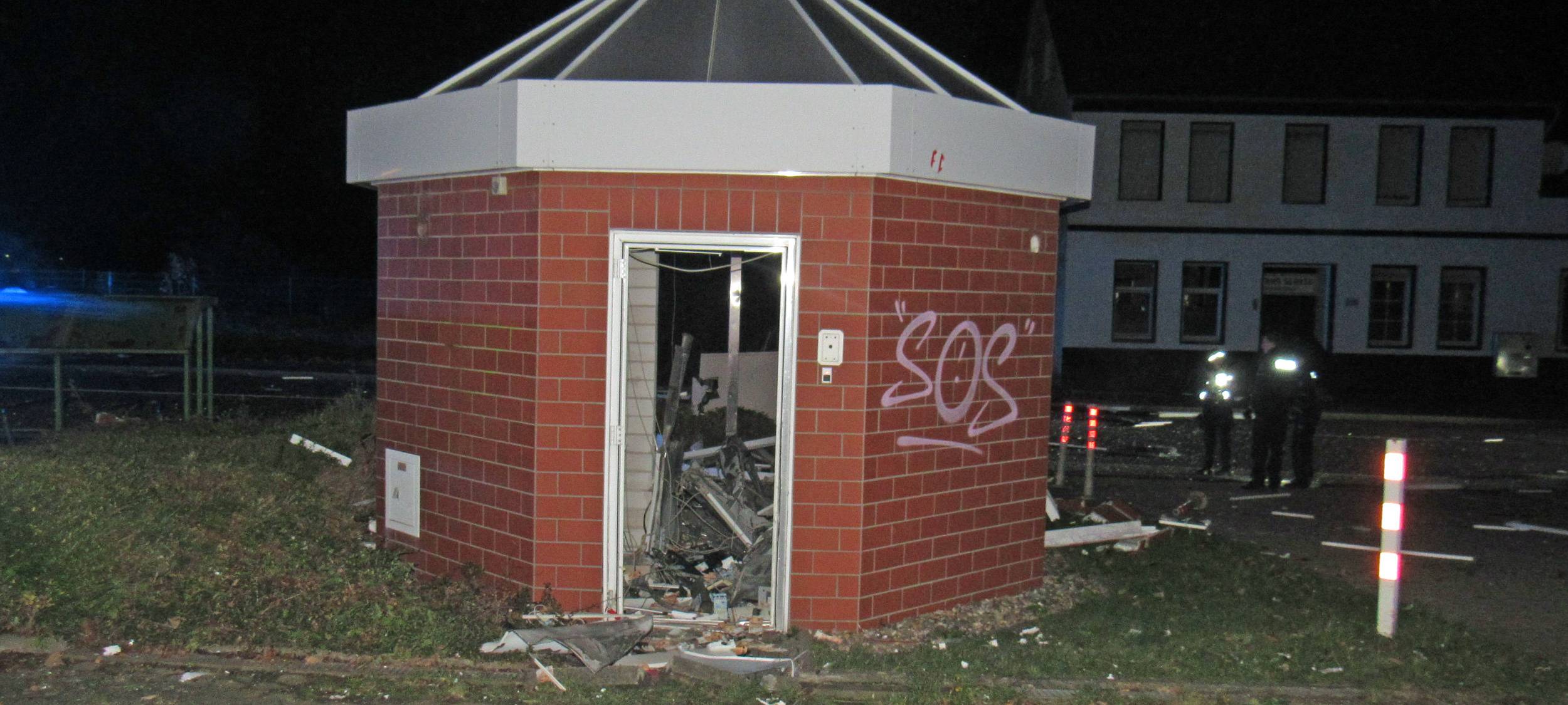 Velbert: Geldautomat gesprengt