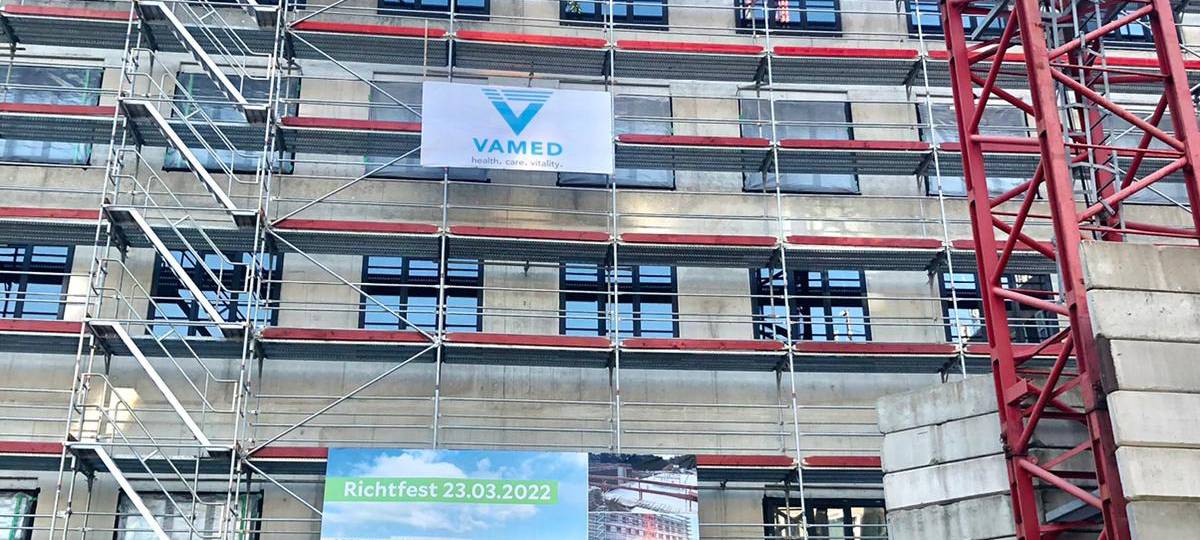 Richtfest für das neue Klinikum Niederberg