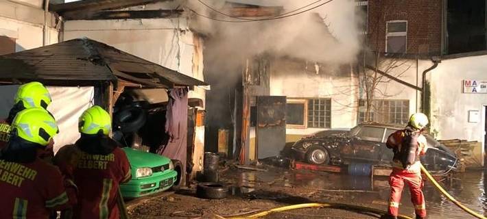 Velbert: Feuer durch Schweißen