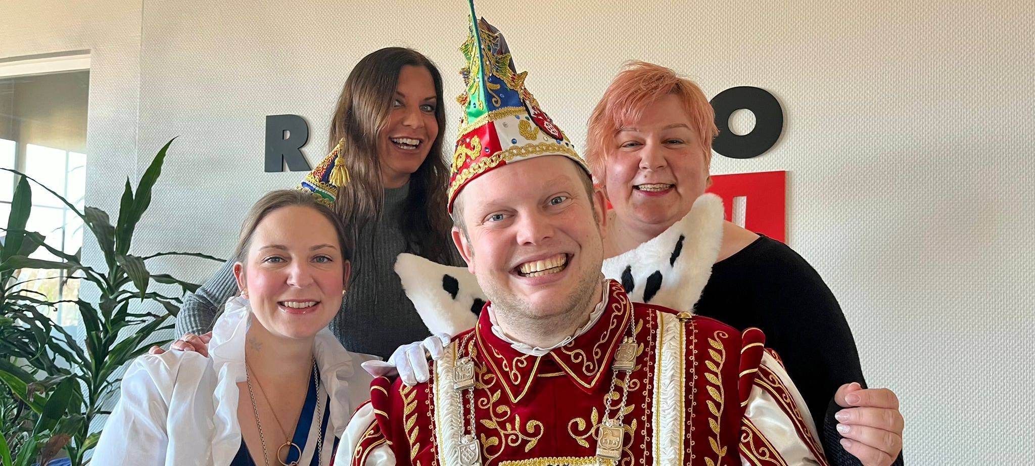 Prinzessin Tina I und Prinz Christian I mit Anna Tefert und Michaela Fischer.