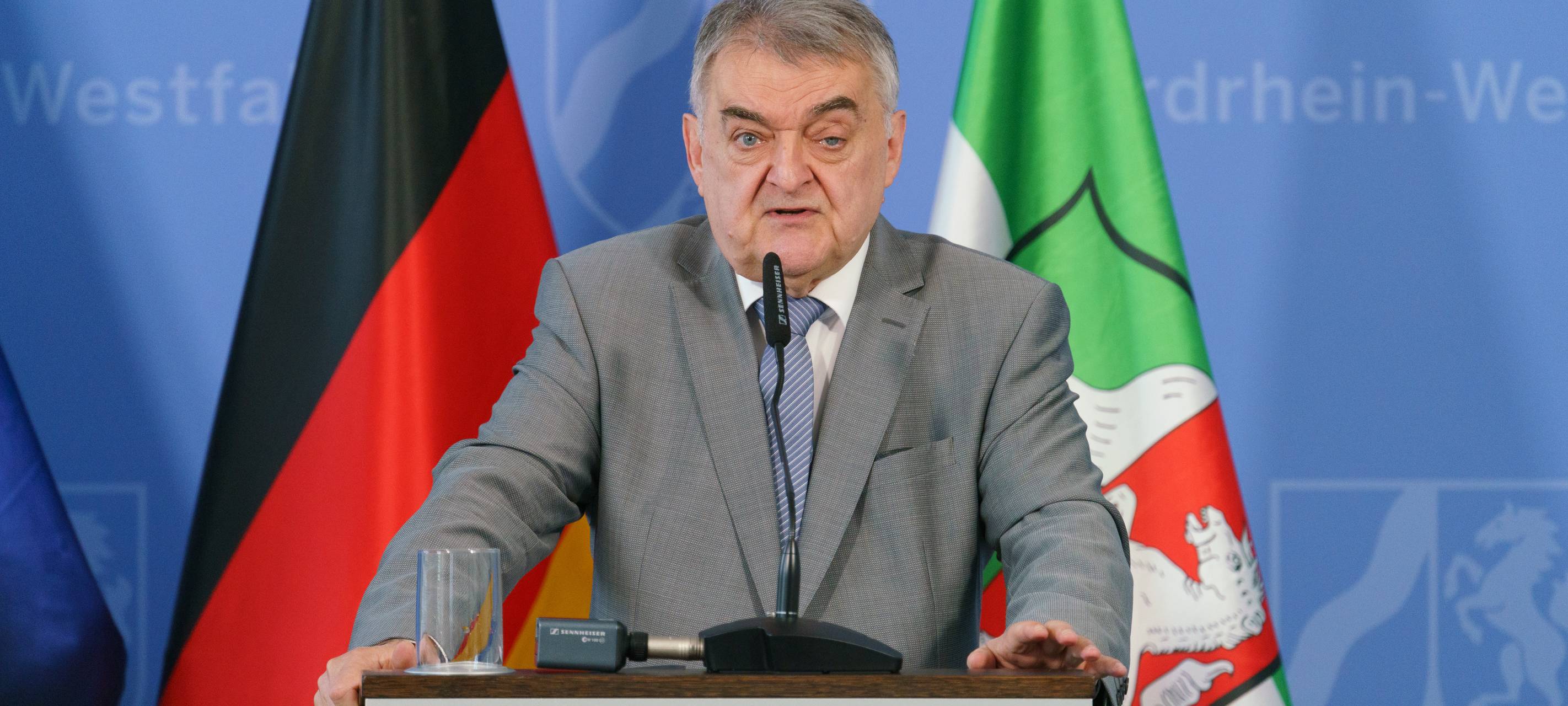 Massenschlägerei Heiligenhaus: Kritik an Innenministerium