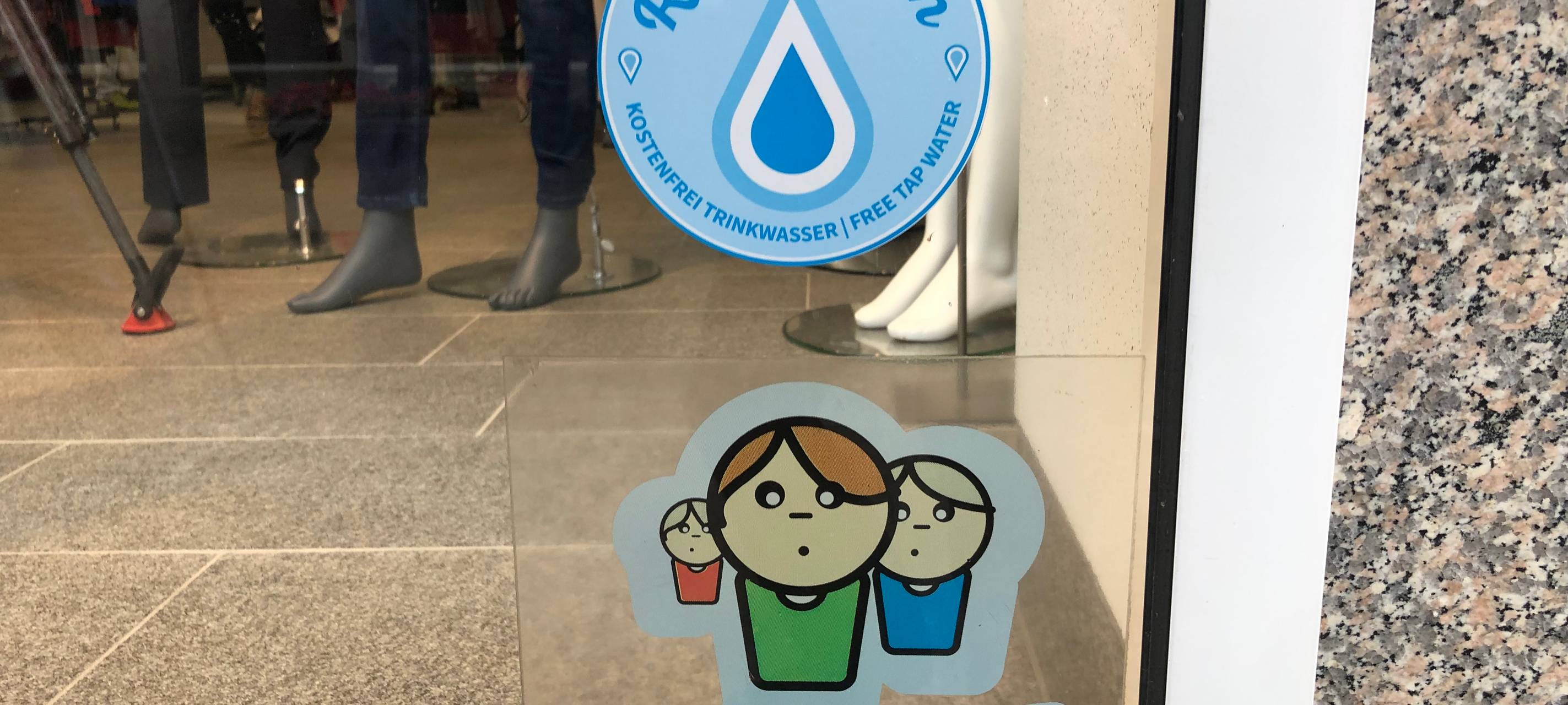 Kostenloses Trinkwasser in Velberter Geschäften