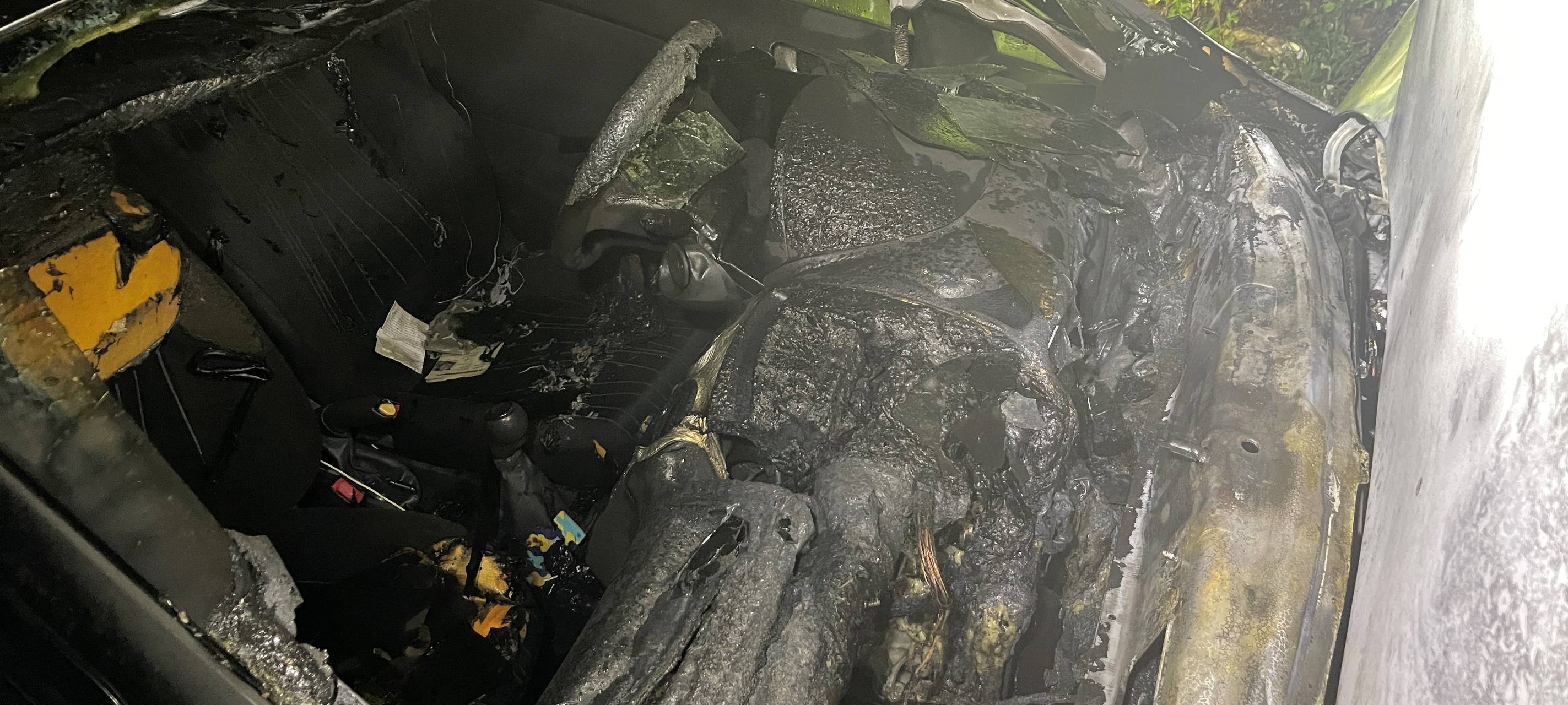 Brennende Autos in Monheim