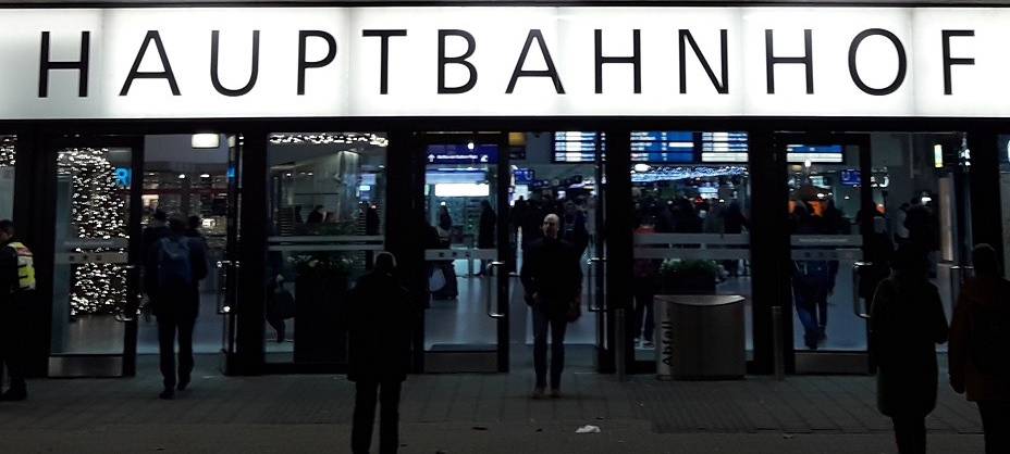15-Jährige belästigt - Mettmanner muss vor Gericht