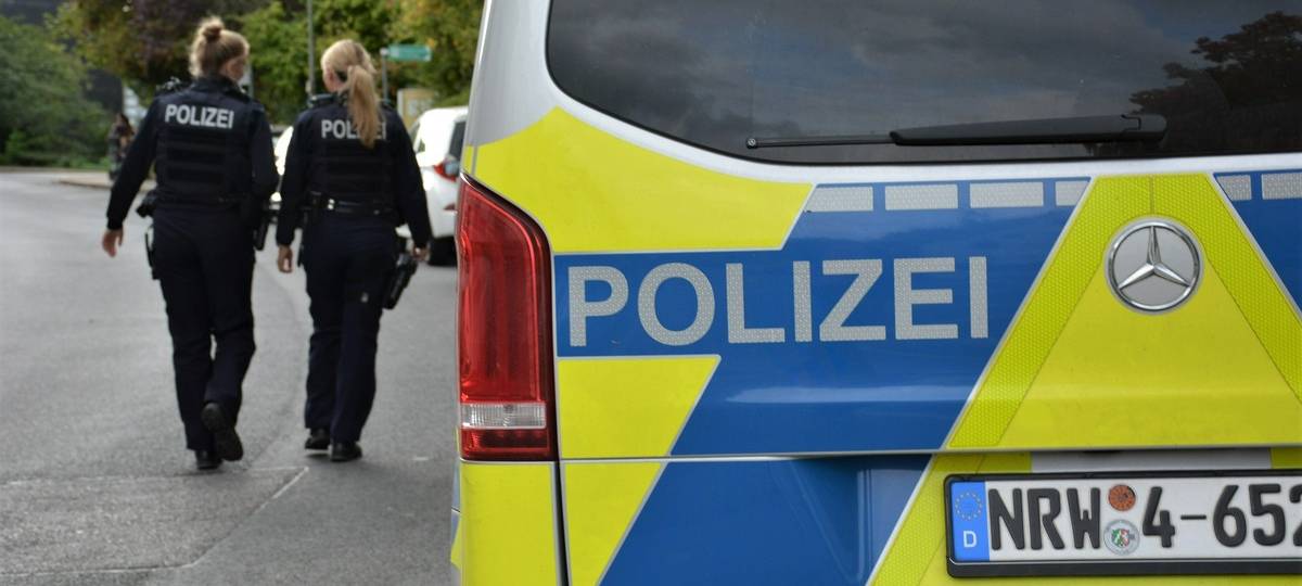 Ratingen: Exhibitionist zeigt sich 8-jähriger