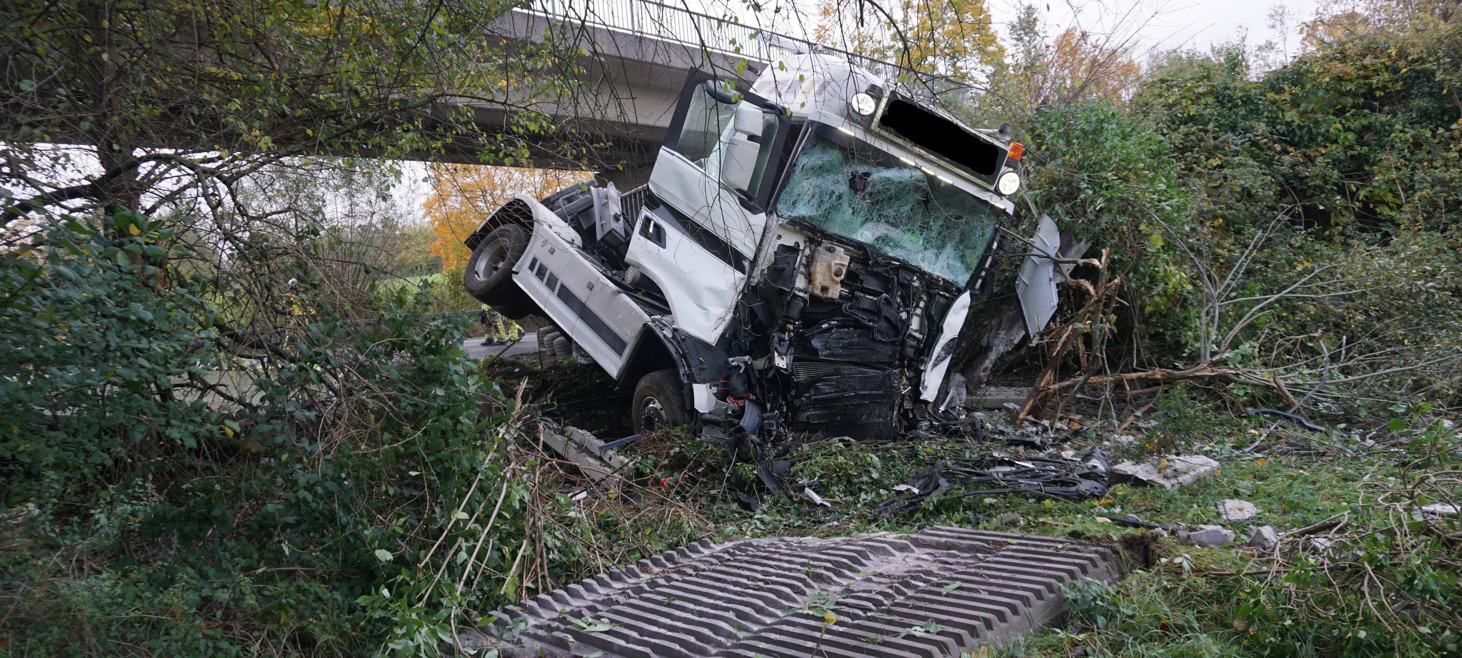 LKW-Unfall auf A44 bei Ratingen