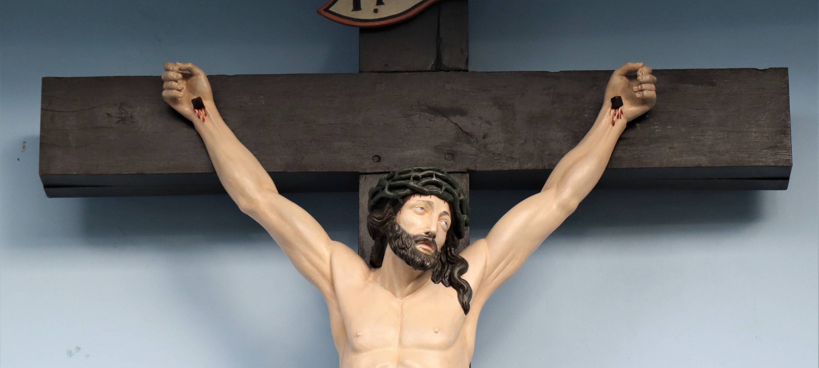 Friedhof in Ratingen hat Kruzifix zurück