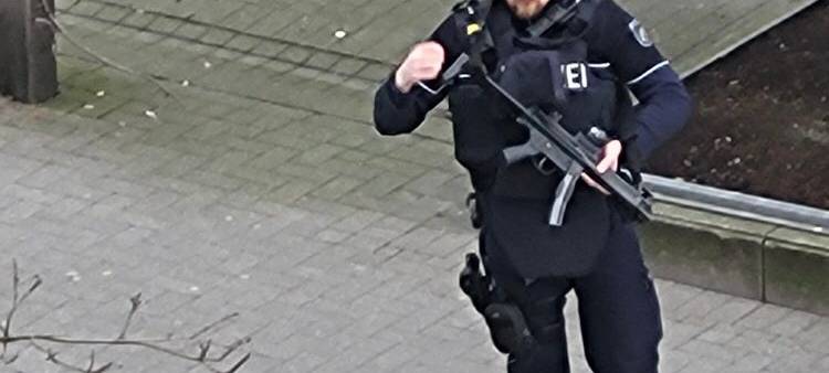 Bombendrohung in Velbert - Fußgängerzone geräumt