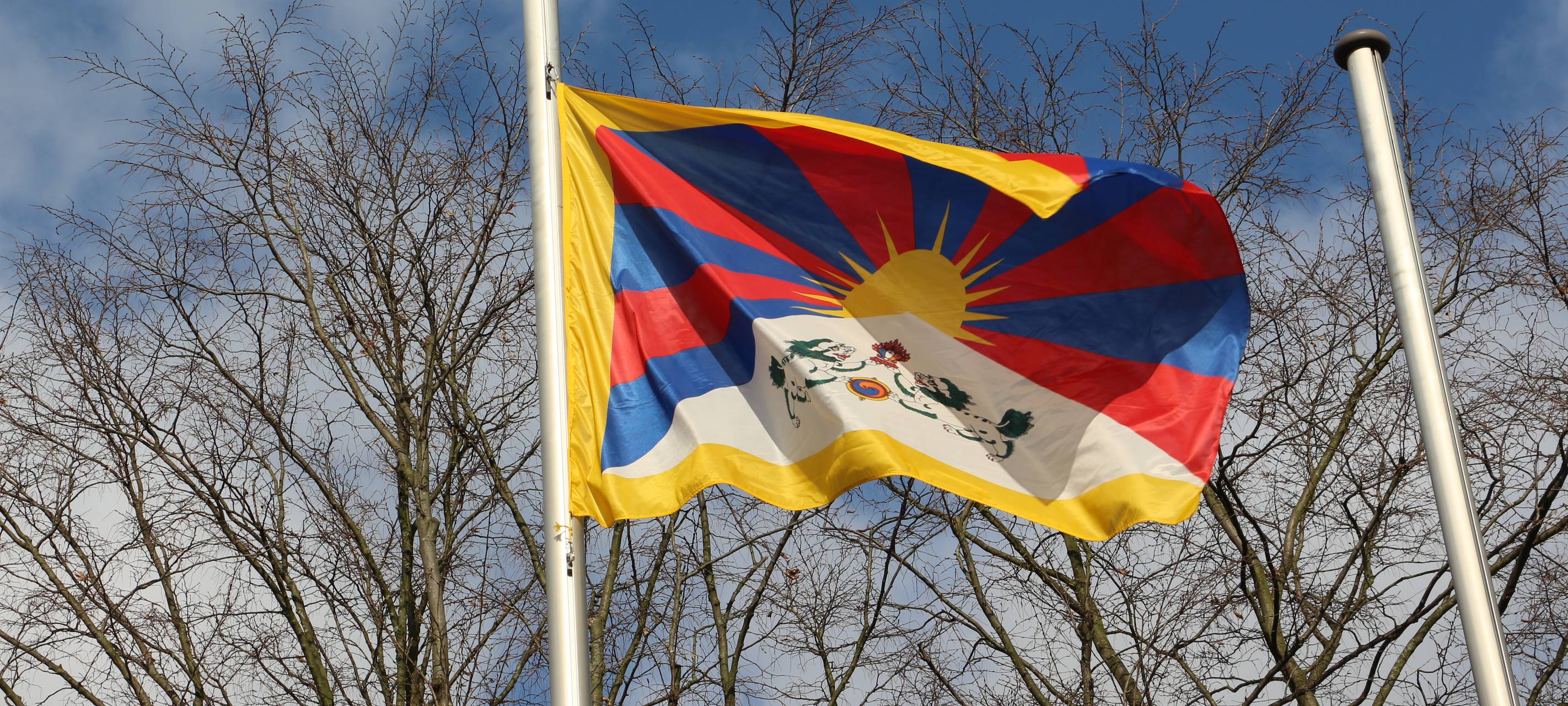 Tibet-Fahne als Zeichen für Frieden und Freiheit
