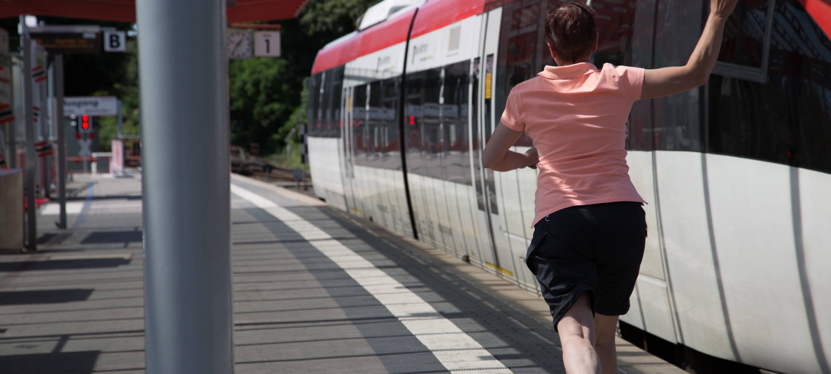 Zugausfälle: Bauarbeiten am Bahnhof Bilk gehen weiter