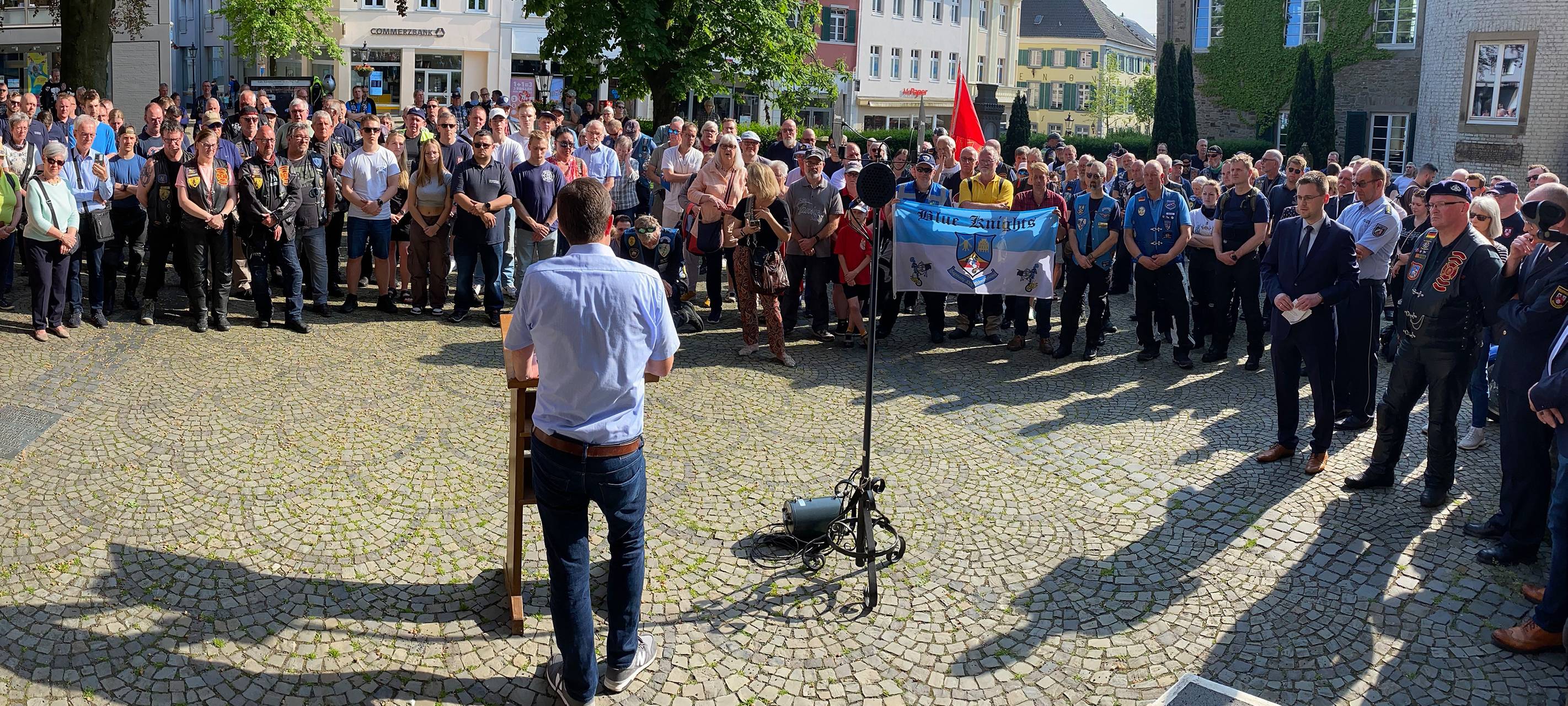 Gedenkveranstaltung zum Jahrestag des Ratinger Anschlags