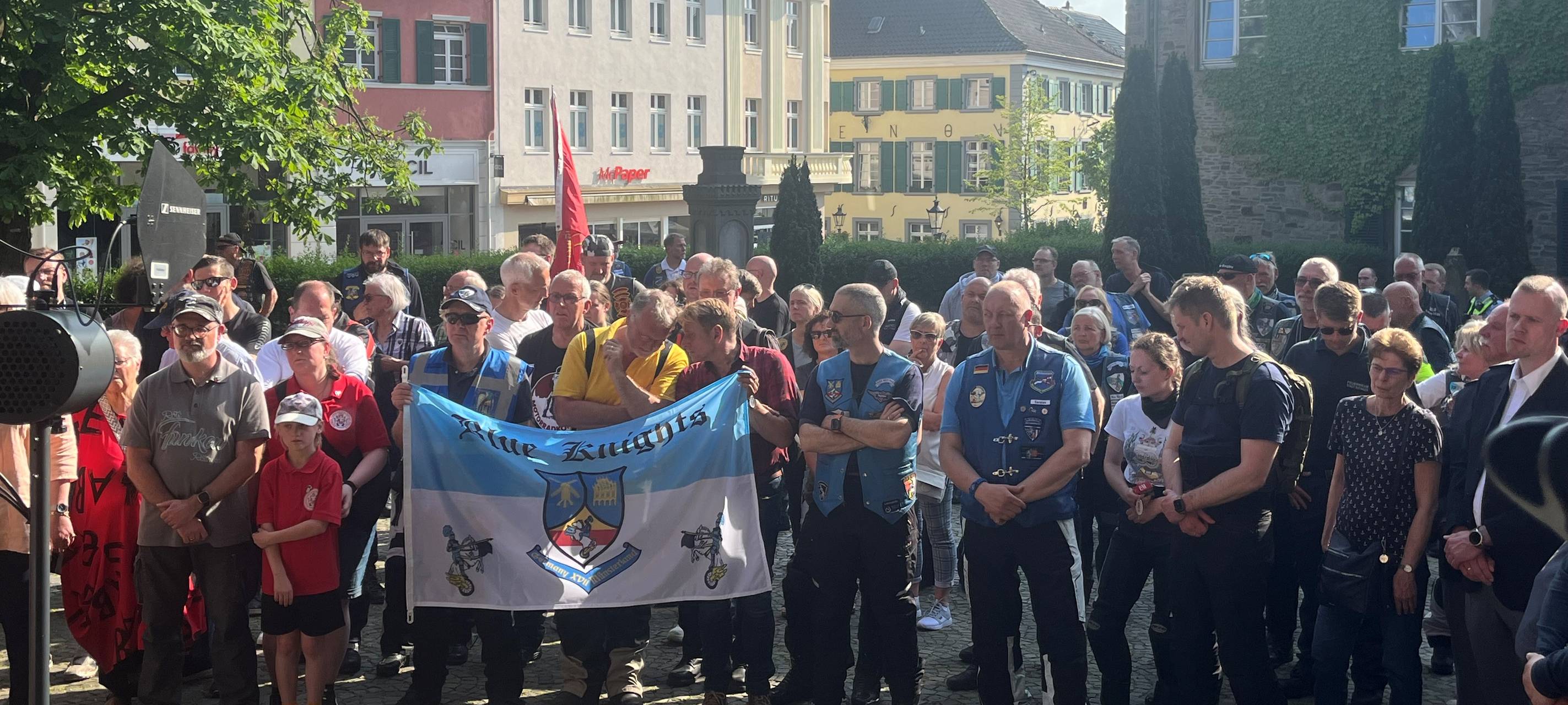 Gedenkveranstaltung zum Jahrestag des Ratinger Anschlags