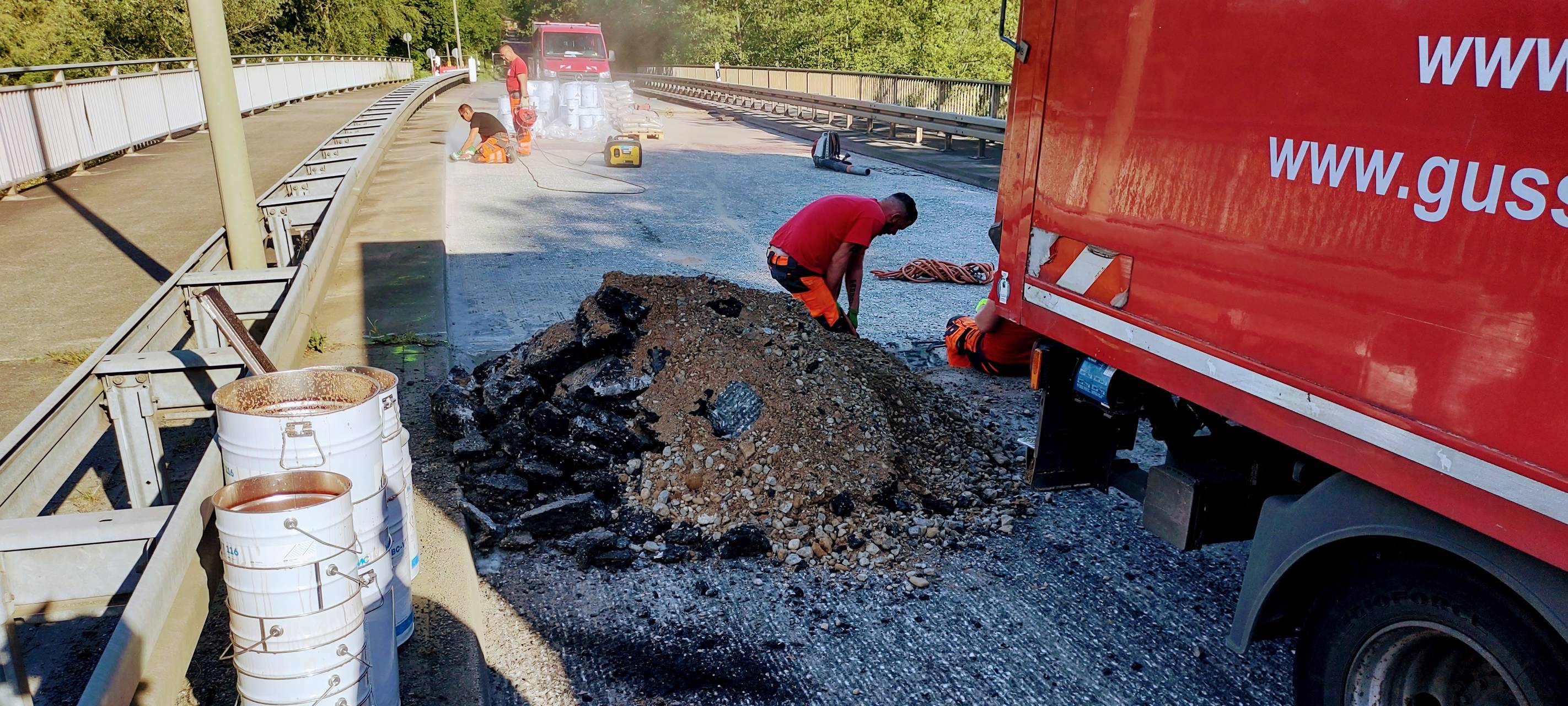 Ratingen: Brücke Zum Schwarzebruch wieder befahrbar