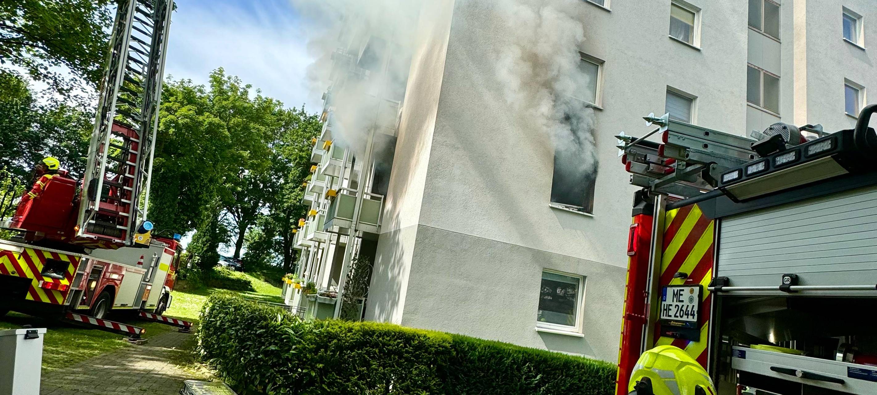 Drei Menschen aus brennendem Haus gerettet