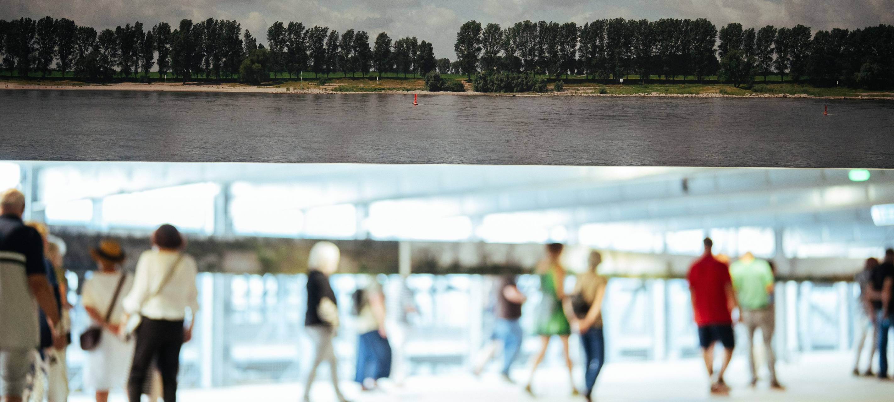 Längstes Rheinfoto der Welt in Monheim