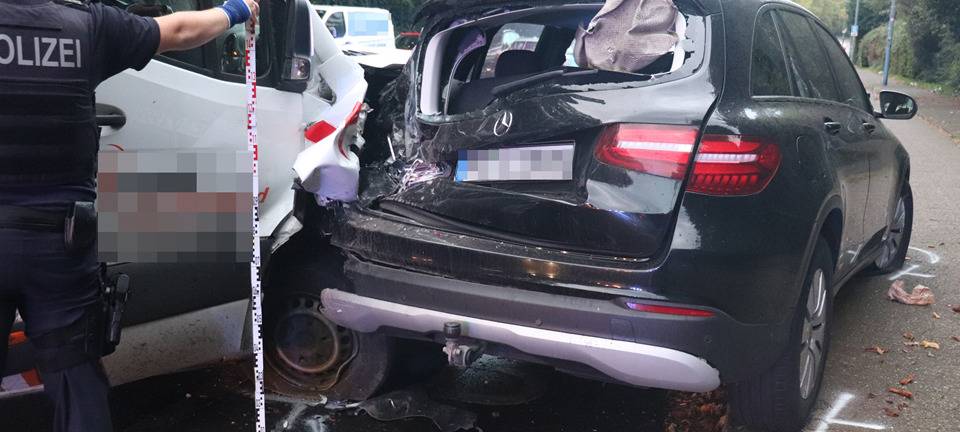 140.000 Euro Sachschaden nach Unfall in Ratingen