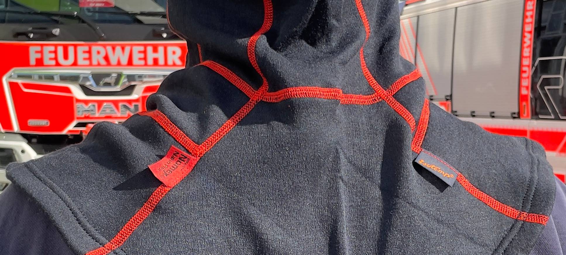 Neue Einsatzkleidung für Langenfelder Feuerwehr