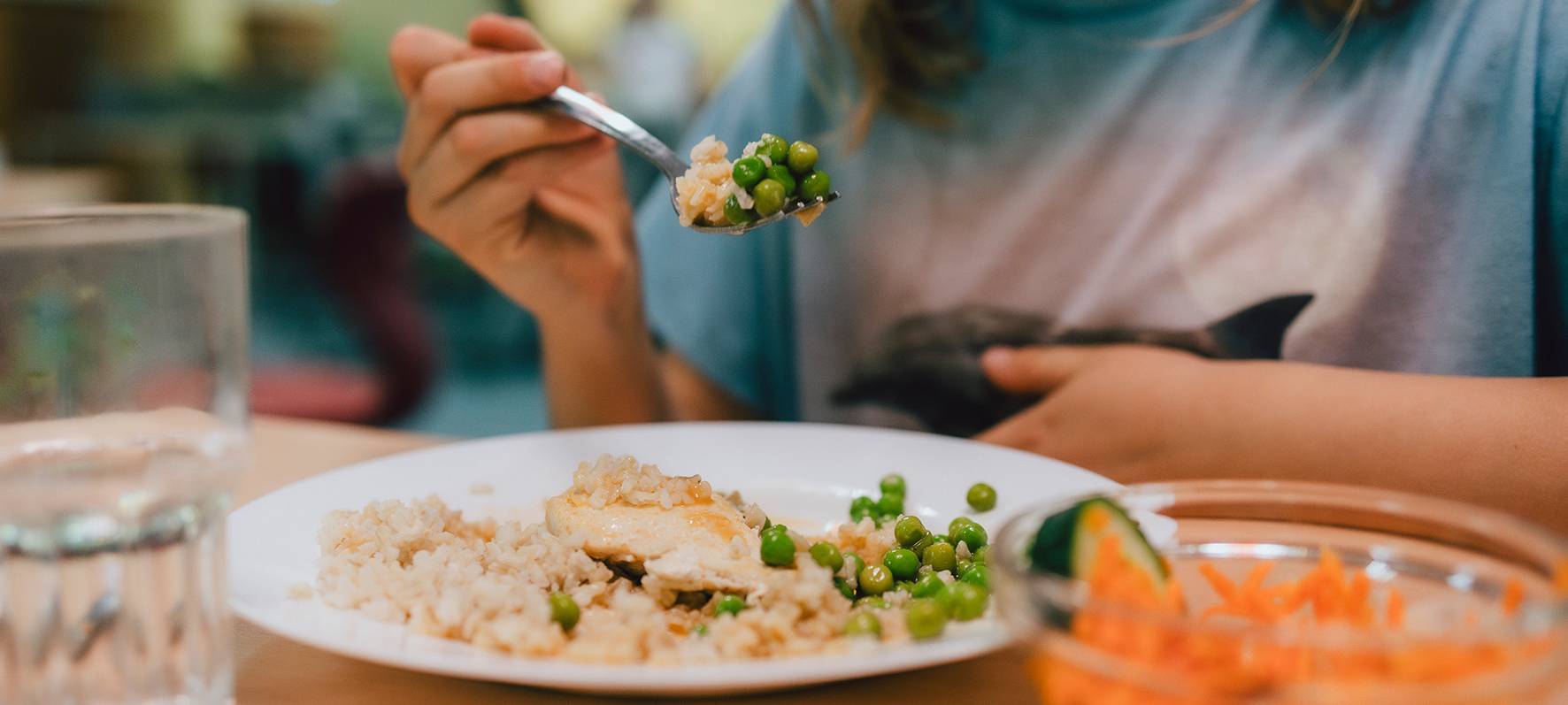 Ratingen erinnert an Härtefallfonds "Alle Kinder essen mit"