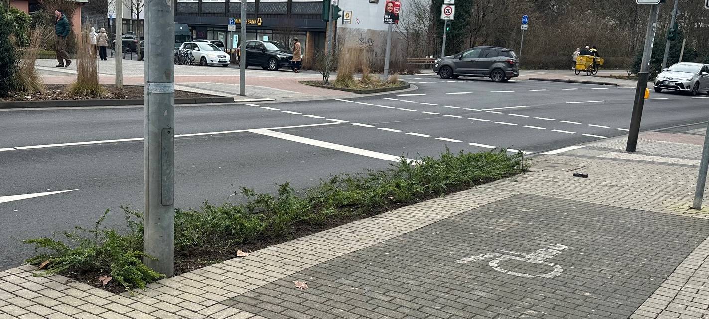 Mettmann: Grünstreifen soll Unfälle verhindern